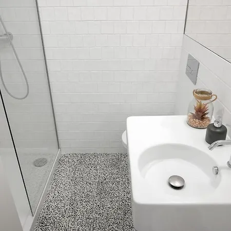 Classic Terrace 公寓 *